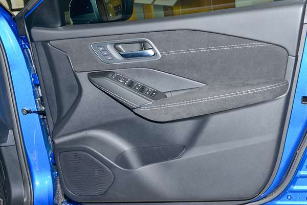 2024 Nissan QASHQAI N-DESIGN e-POWER J12