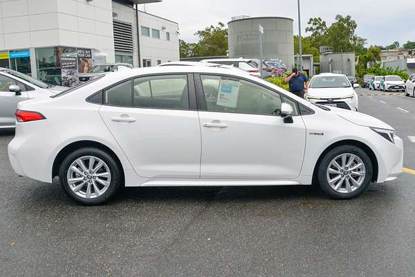 2022 Toyota Corolla Ascent Sport Hybrid ZWE219R