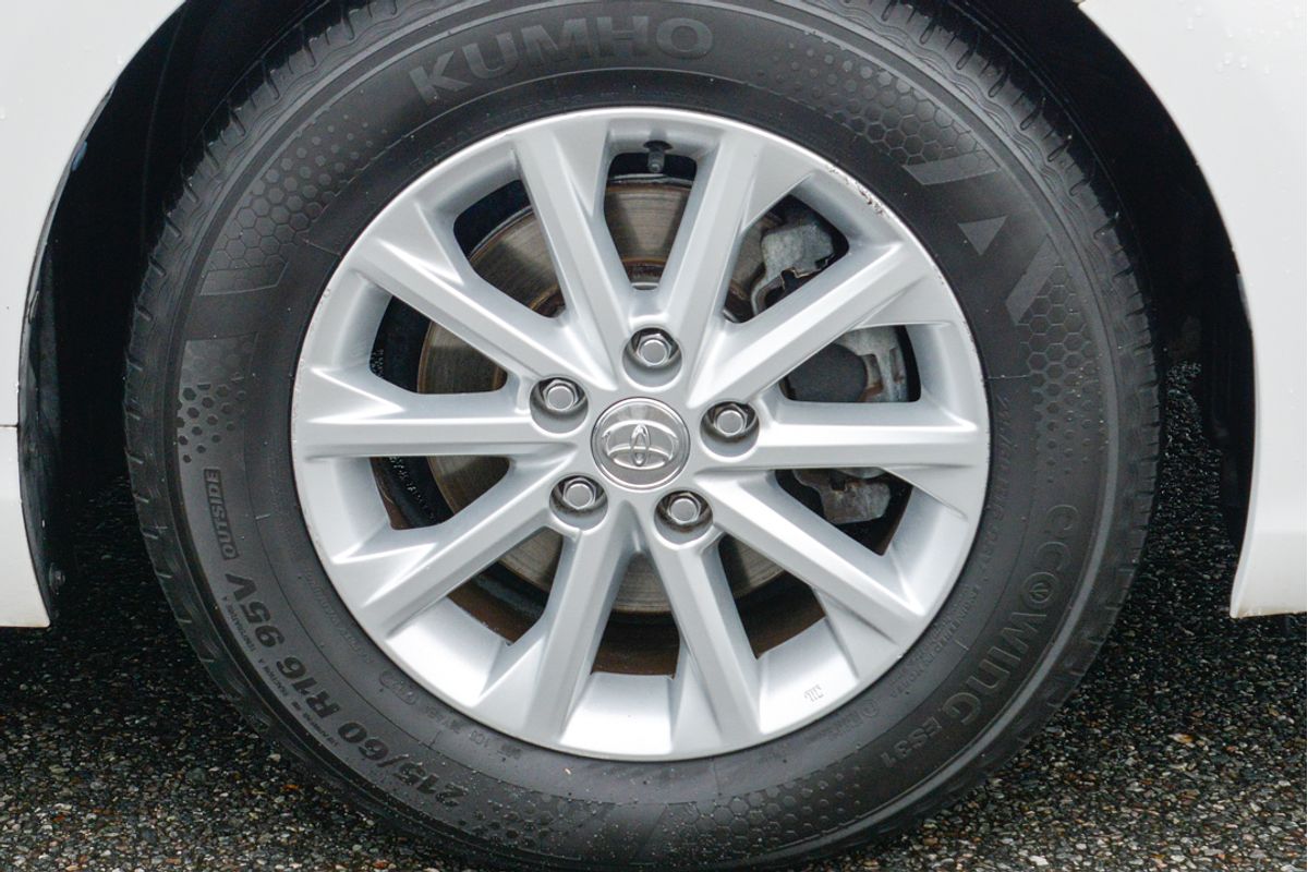 2016 Toyota Camry Altise ASV50R