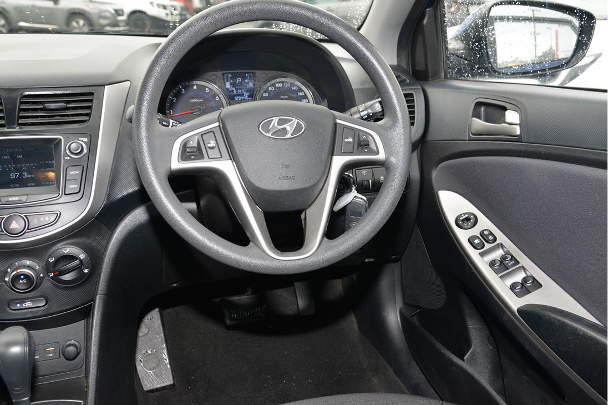 2015 Hyundai Accent Active RB3