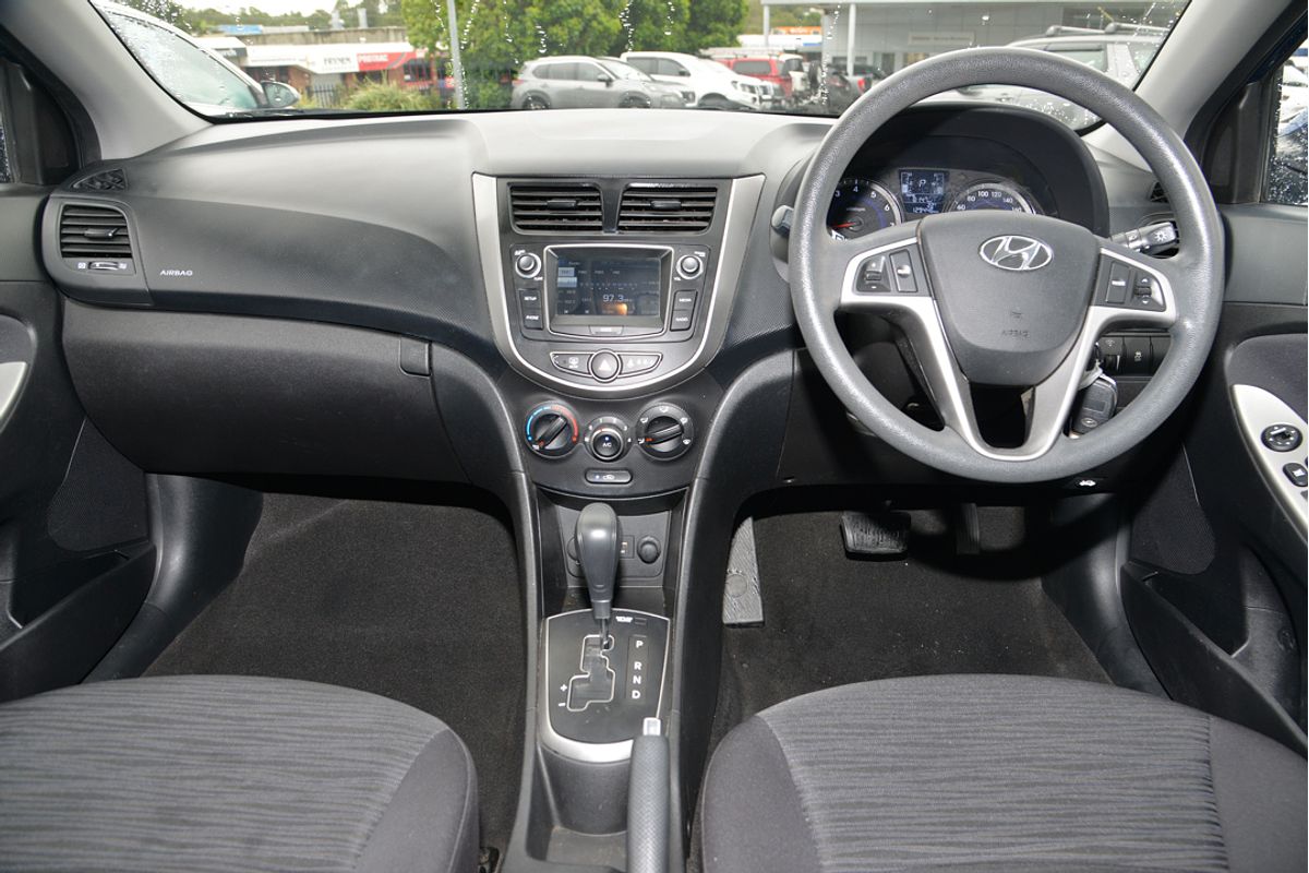 2015 Hyundai Accent Active RB3