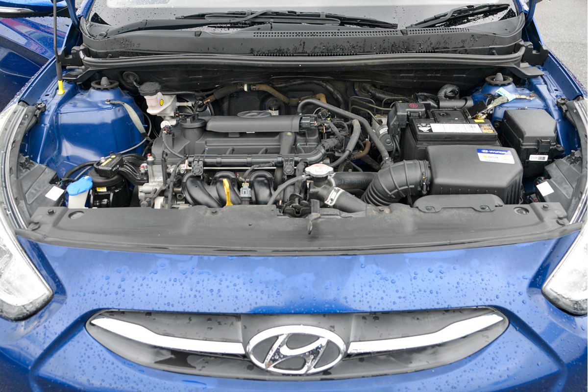 2015 Hyundai Accent Active RB3