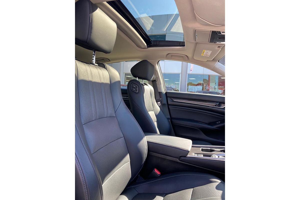 2021 Honda Accord VTi-LX 10th Gen