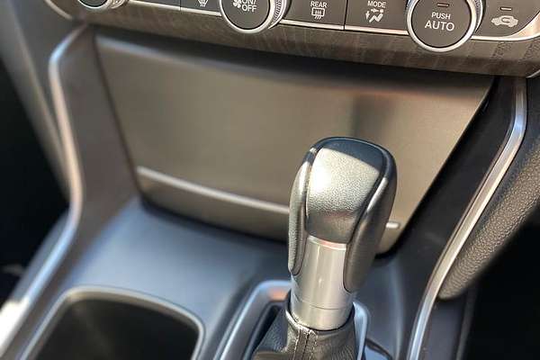 2021 Honda Accord VTi-LX 10th Gen