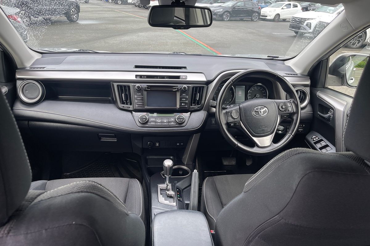 2017 Toyota RAV4 GXL ASA44R