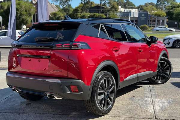 2025 Peugeot 2008 GT Hybrid P24