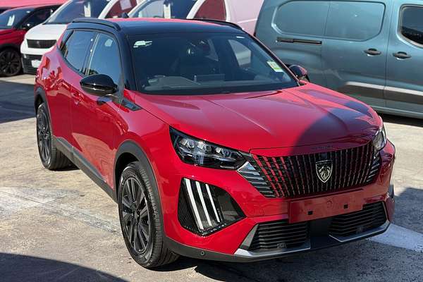 2025 Peugeot 2008 GT Hybrid P24