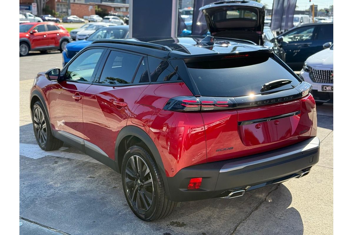 2025 Peugeot 2008 GT Hybrid P24