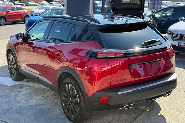 2025 Peugeot 2008 GT Hybrid P24
