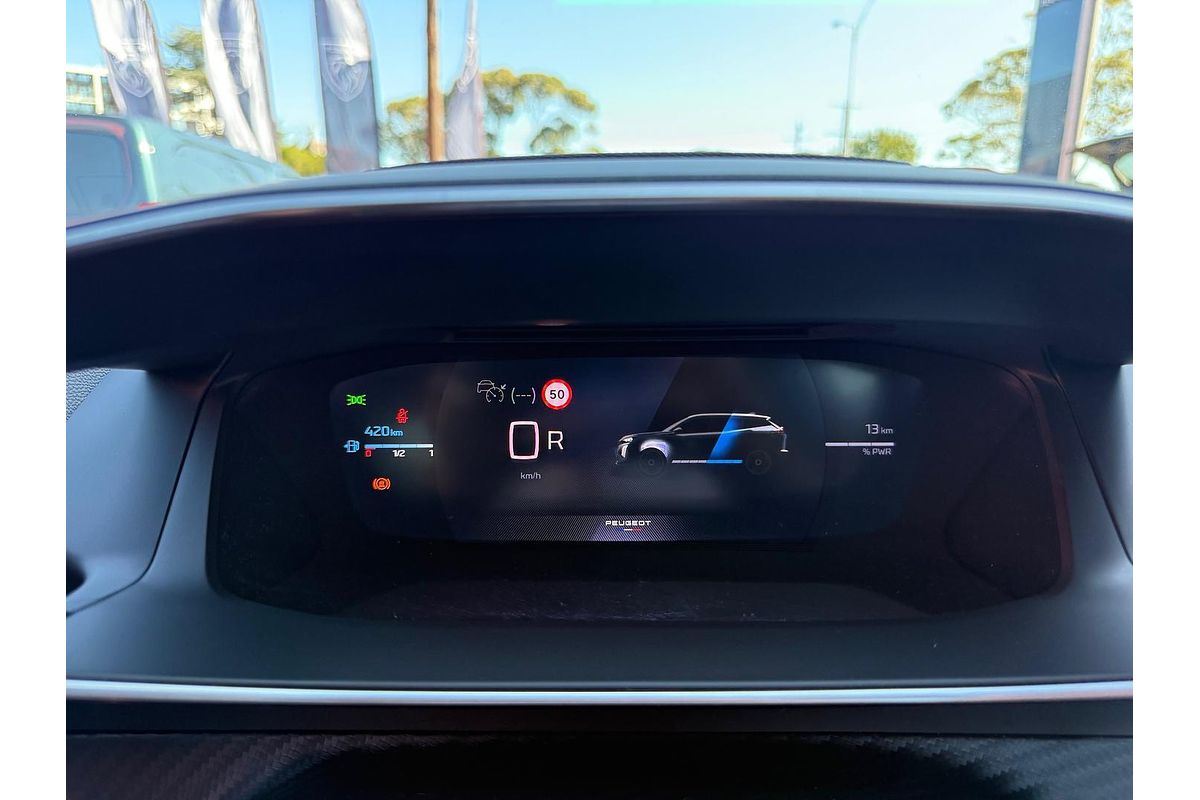 2025 Peugeot 2008 GT Hybrid P24