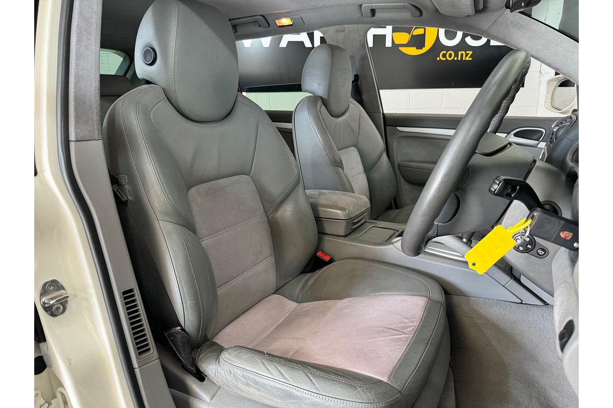 2008 Porsche Cayenne GTS