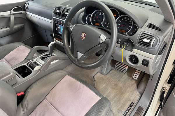 2008 Porsche Cayenne GTS