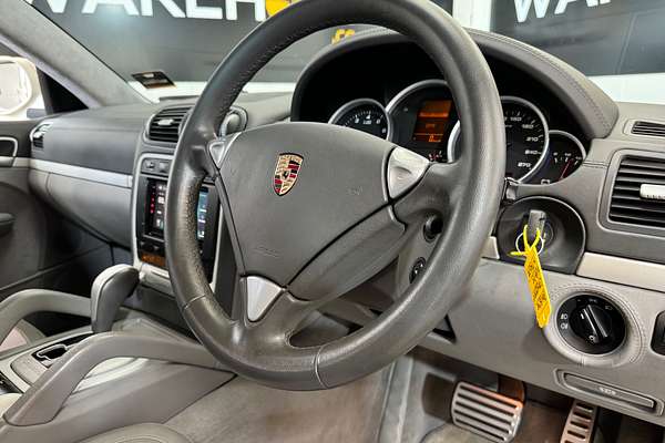 2008 Porsche Cayenne GTS