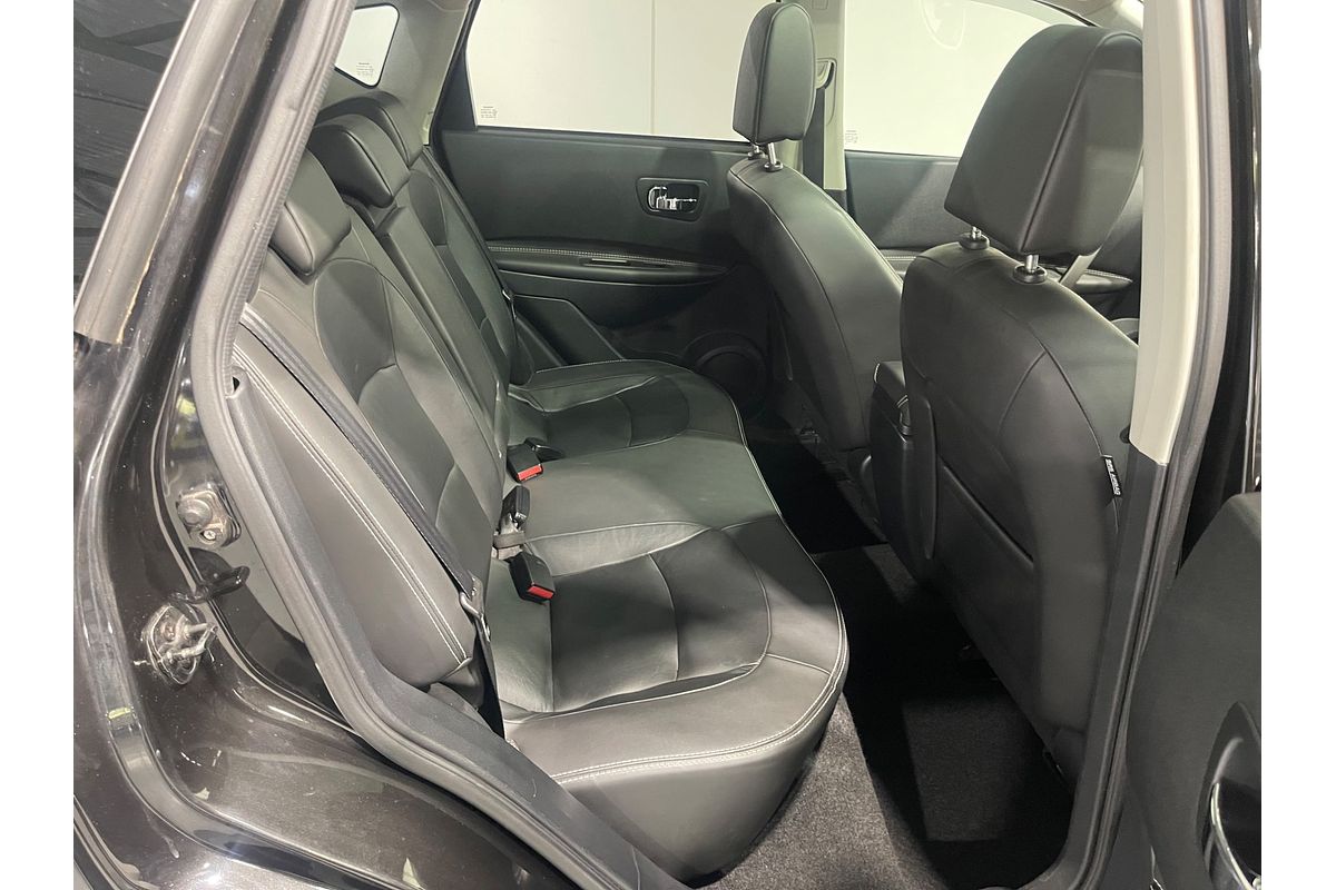 2013 Nissan Dualis Ti-L J10 Series 4