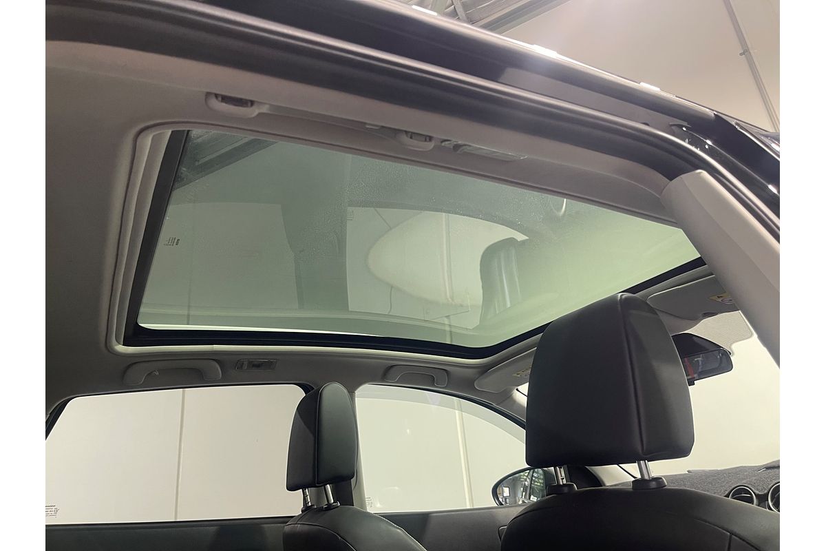 2013 Nissan Dualis Ti-L J10 Series 4