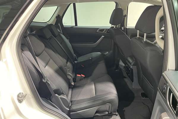 2016 Ford Everest Trend UA