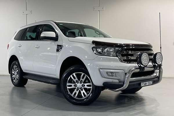 2016 Ford Everest Trend UA