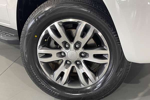 2016 Ford Everest Trend UA