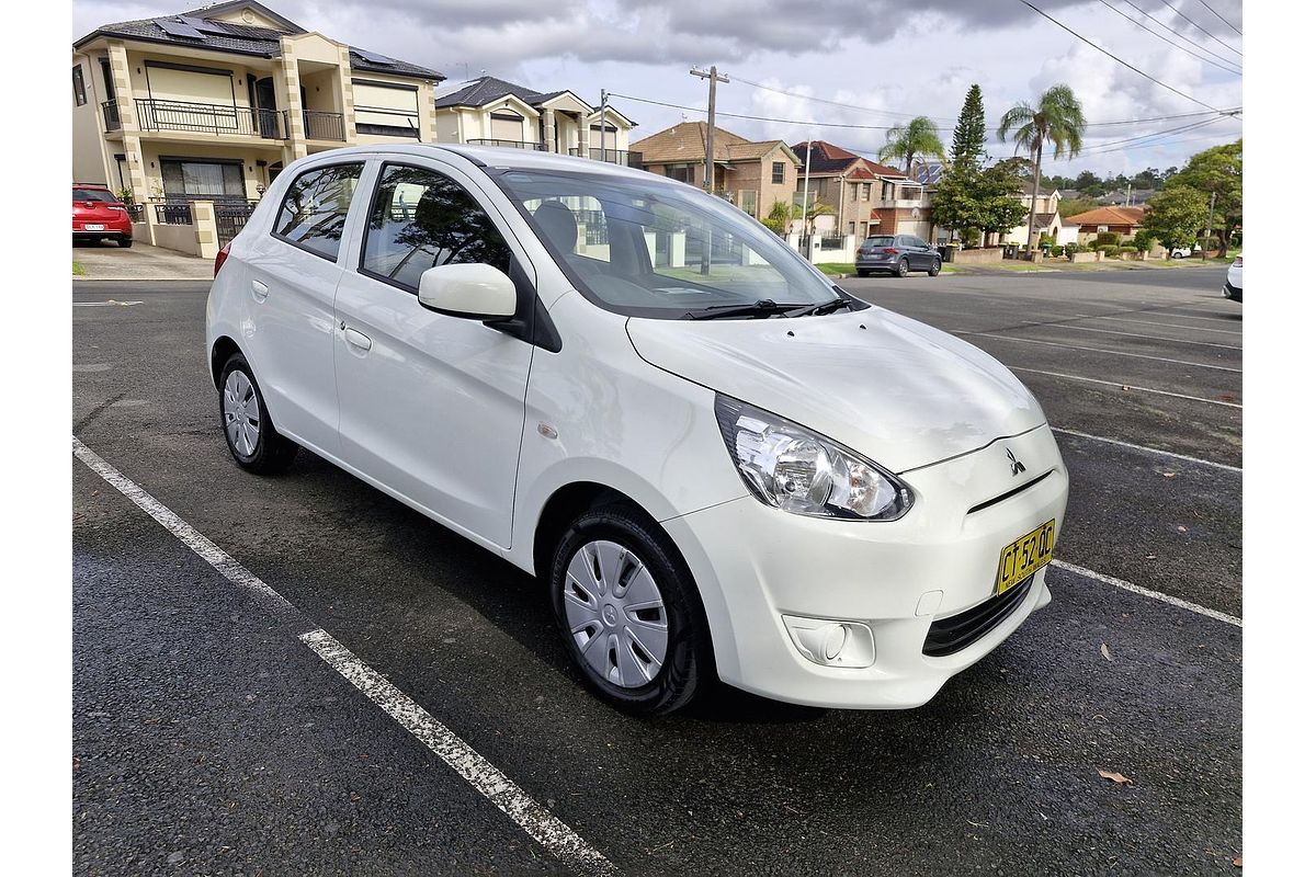 2014 Mitsubishi Mirage ES LA