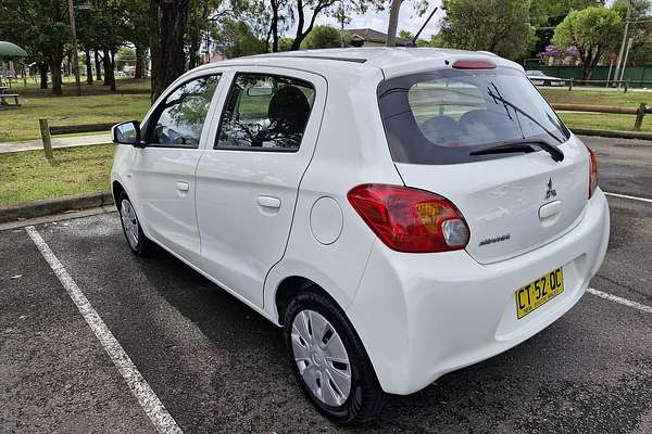 2014 Mitsubishi Mirage ES LA
