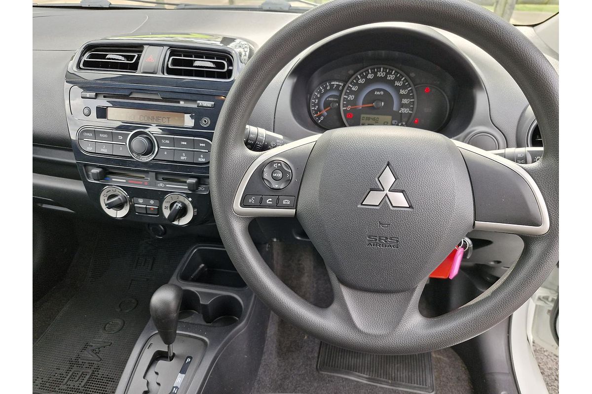 2014 Mitsubishi Mirage ES LA