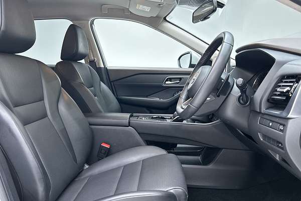 2023 Nissan X-TRAIL ST-L T33