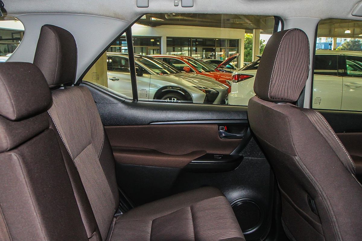 2020 Toyota Fortuner GX GUN156R