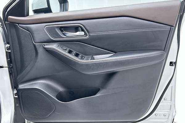 2023 Nissan X-TRAIL ST-L T33