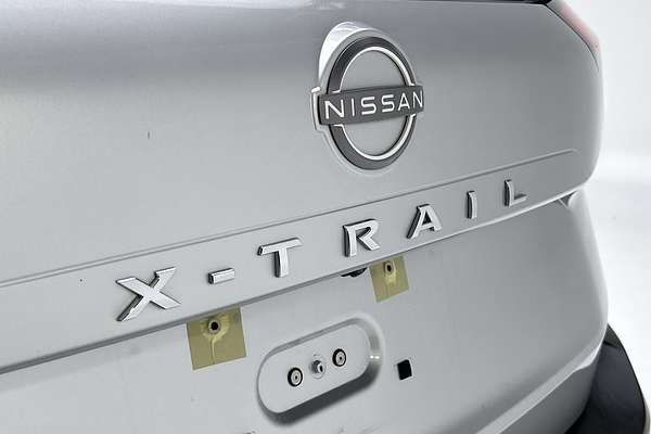 2023 Nissan X-TRAIL ST-L T33