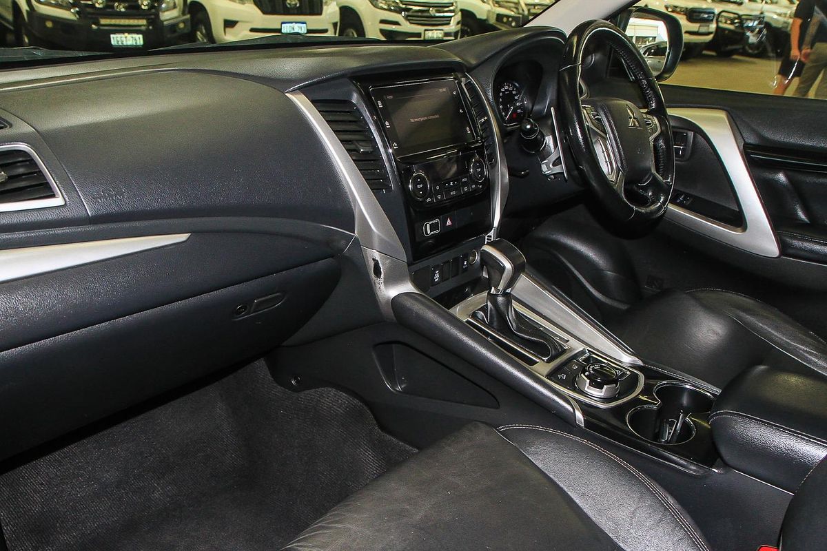 2019 Mitsubishi Pajero Sport GLS QE