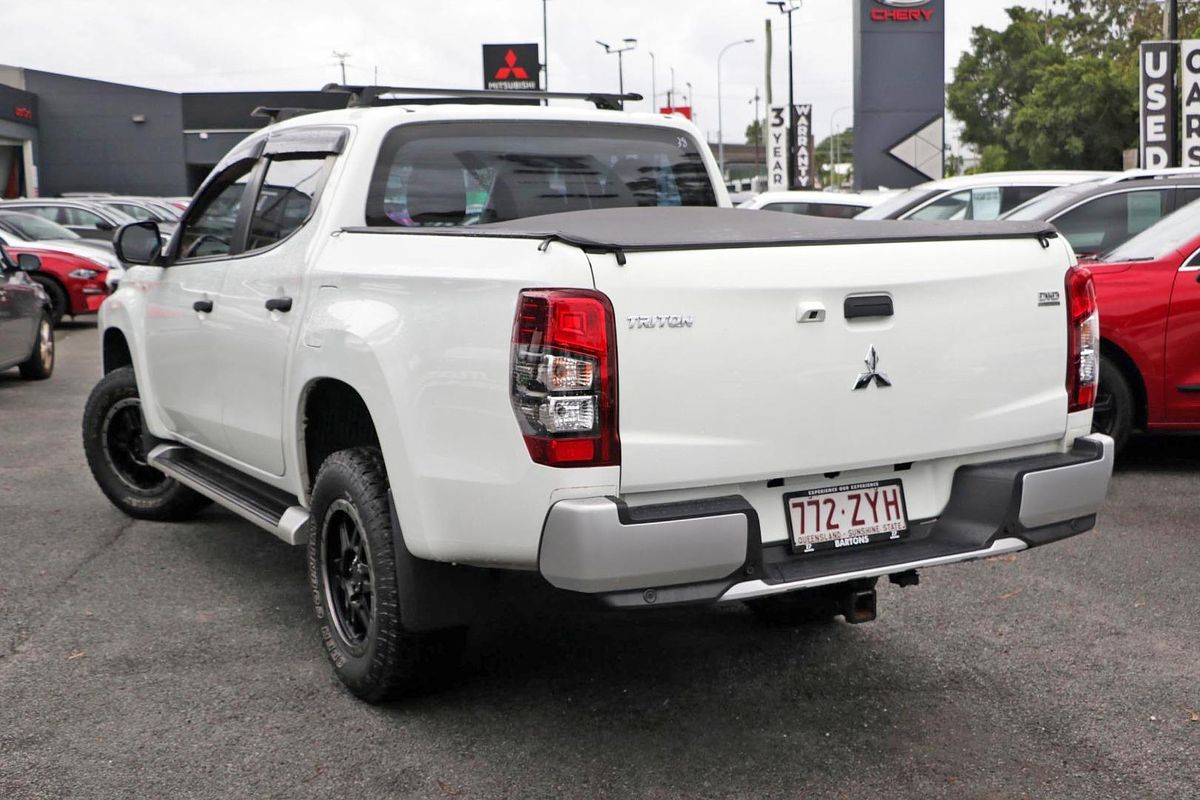 2019 Mitsubishi Triton GLX+ MR 4X4