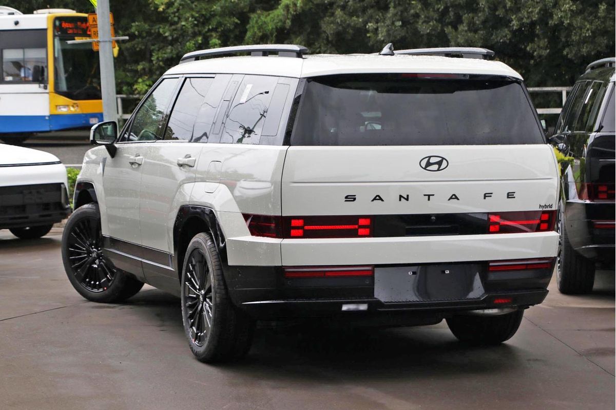 2025 Hyundai Santa Fe Hybrid Calligraphy MX5.V1