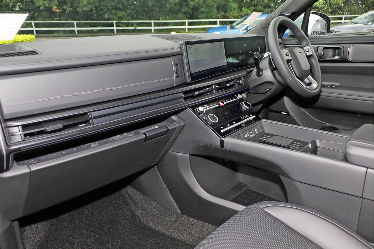 2025 Hyundai Santa Fe Calligraphy MX5.V1