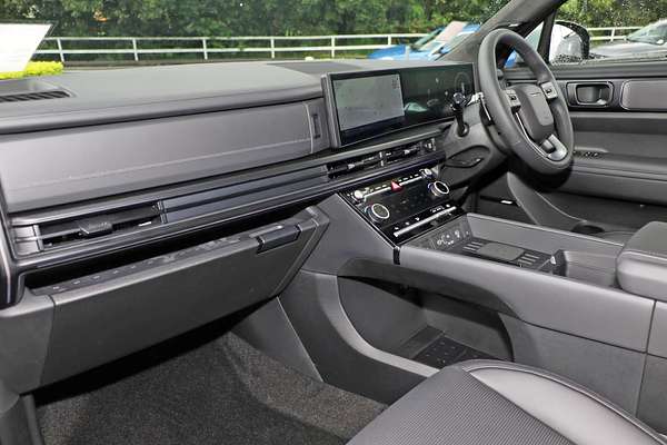2025 Hyundai Santa Fe Calligraphy MX5.V1