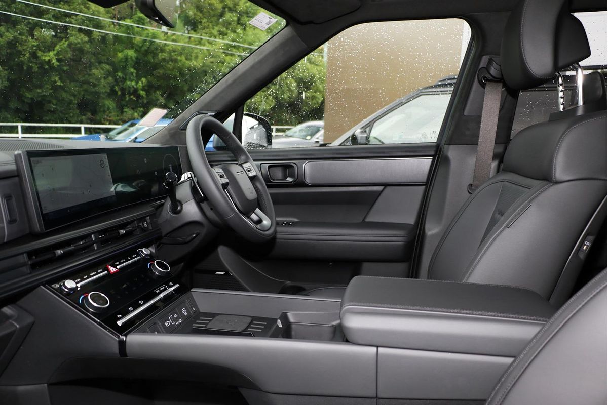 2025 Hyundai Santa Fe Calligraphy MX5.V1