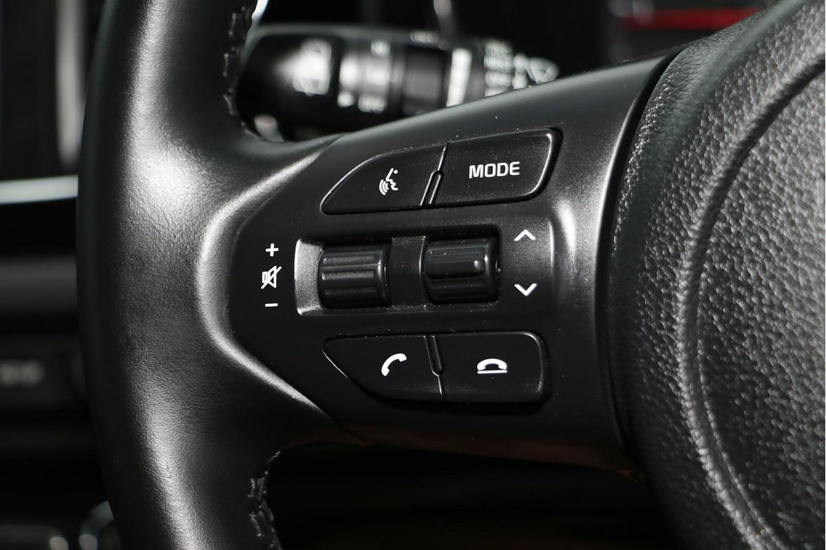2019 Kia Carnival SLi YP