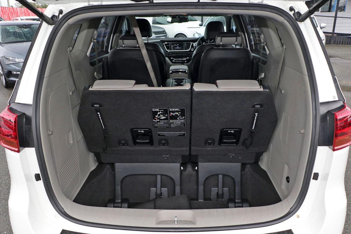 2019 Kia Carnival SLi YP