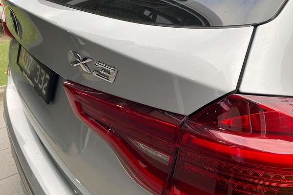 2017 BMW X3 xDrive30i G01