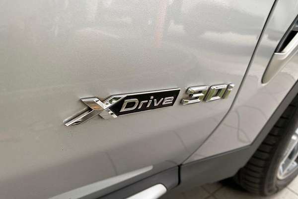 2017 BMW X3 xDrive30i G01