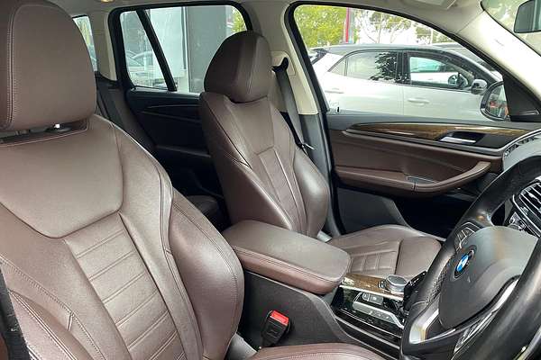 2017 BMW X3 xDrive30i G01