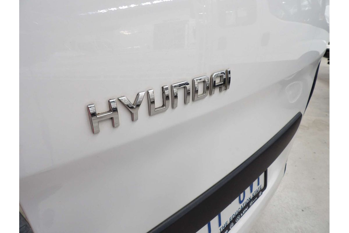 2016 Hyundai iLoad  TQ3-V Series II