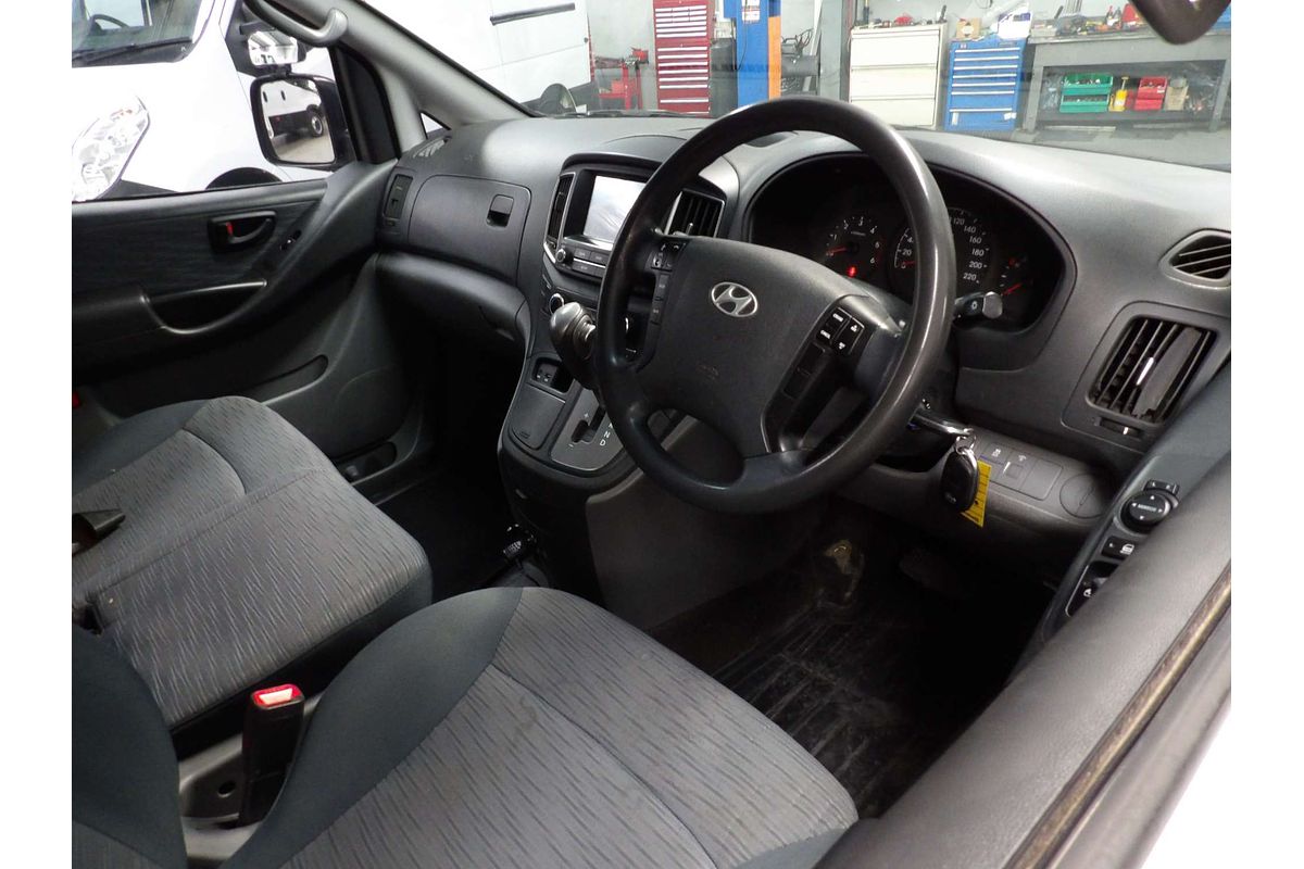 2016 Hyundai iLoad  TQ3-V Series II