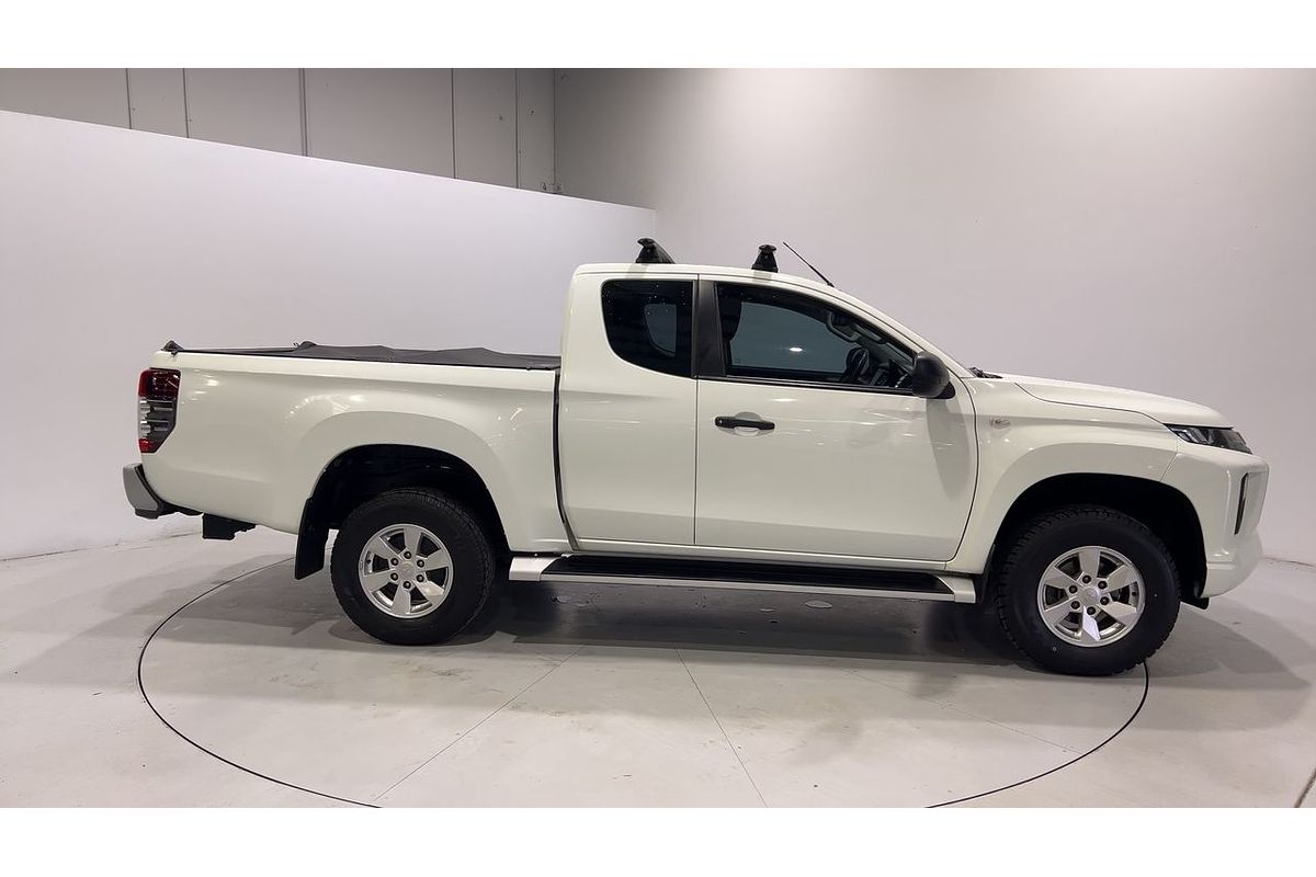 2021 Mitsubishi Triton GLX+ MR 4X4
