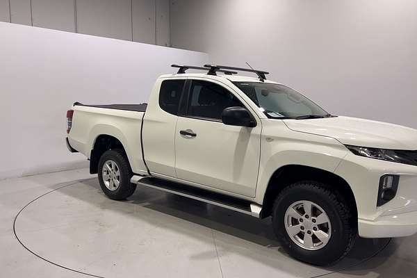 2021 Mitsubishi Triton GLX+ MR 4X4