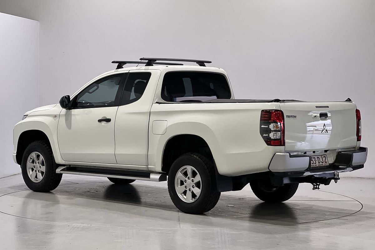 2021 Mitsubishi Triton GLX+ MR 4X4