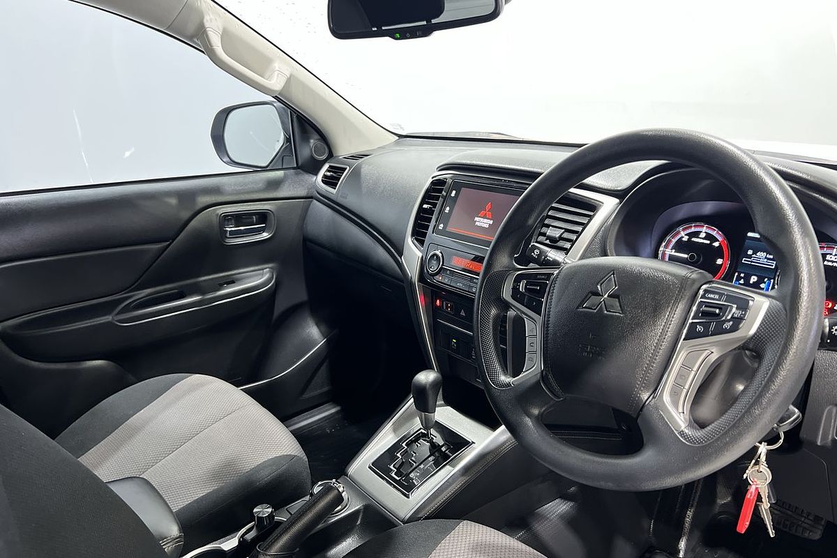 2021 Mitsubishi Triton GLX+ MR 4X4