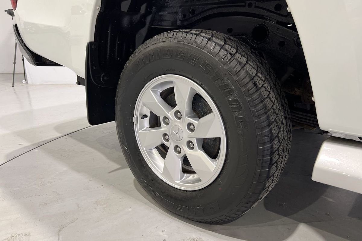 2021 Mitsubishi Triton GLX+ MR 4X4