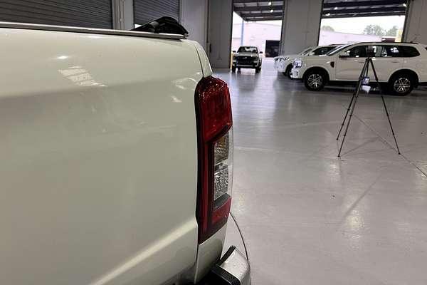 2021 Mitsubishi Triton GLX+ MR 4X4