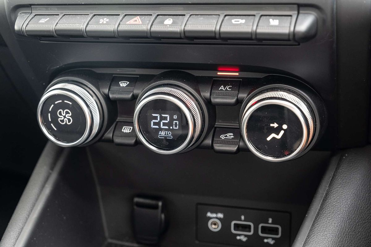 2022 Renault Captur Intens XJB