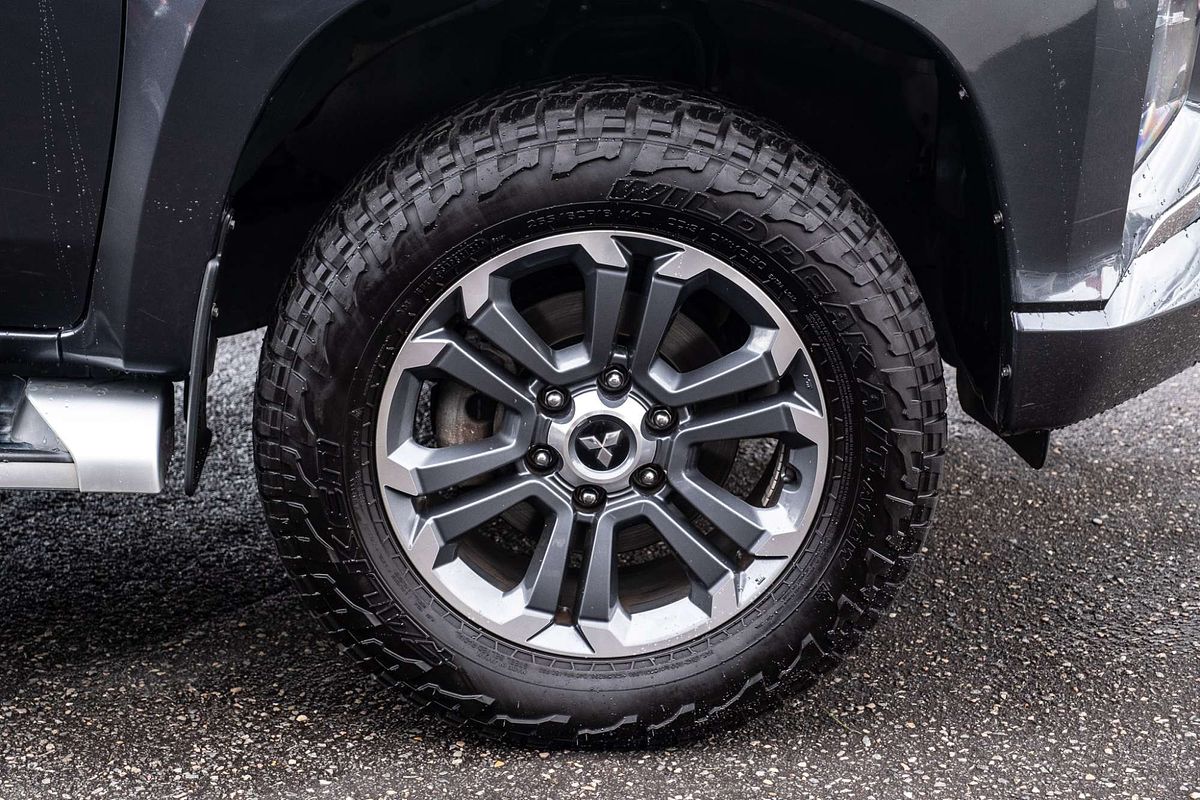 2019 Mitsubishi Triton GLX MR 4X4